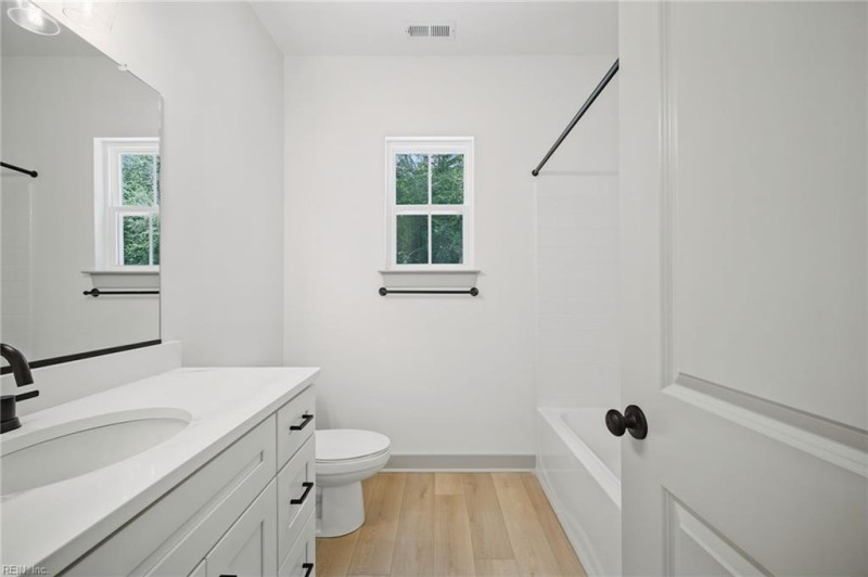 Photo 41 of 50 residential for sale in Chesapeake virginia Photo 41 of 50 residential for sale in Chesapeake virginia