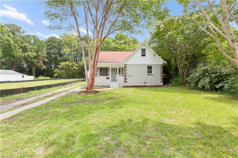Photo 2 of 36 residential for sale in Newport News virginia Photo 2 of 36 residential for sale in Newport News virginia