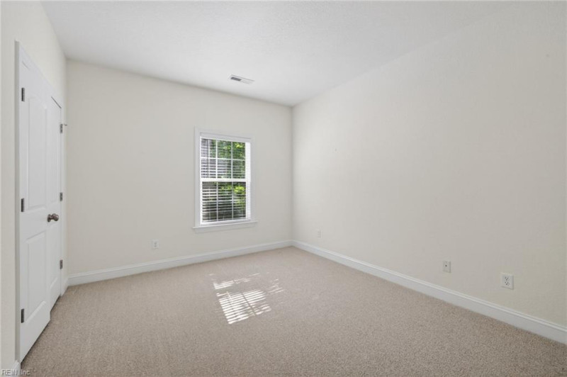 Photo 15 of 32 residential for sale in Chesapeake virginia Photo 15 of 32 residential for sale in Chesapeake virginia