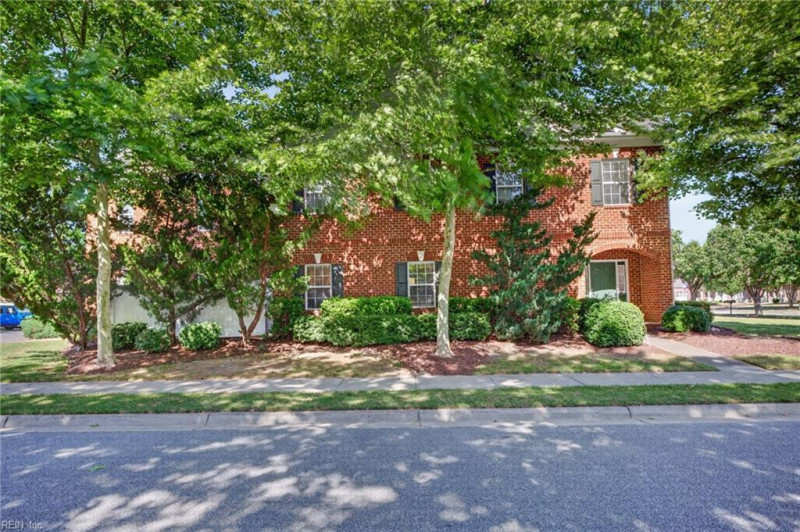 Photo 30 of 32 residential for sale in Chesapeake virginia Photo 30 of 32 residential for sale in Chesapeake virginia