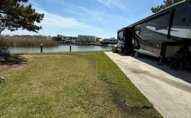 3665 Sandpiper Road, Virginia Beach, VA 23456
