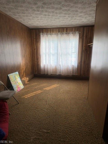 Photo 3 of 26 residential for sale in Newport News virginia