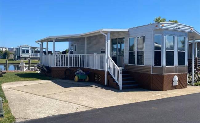 3665 Sandpiper Road, Virginia Beach, VA 23456