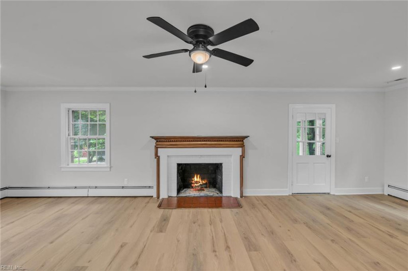 Photo 16 of 30 residential for sale in Poquoson virginia