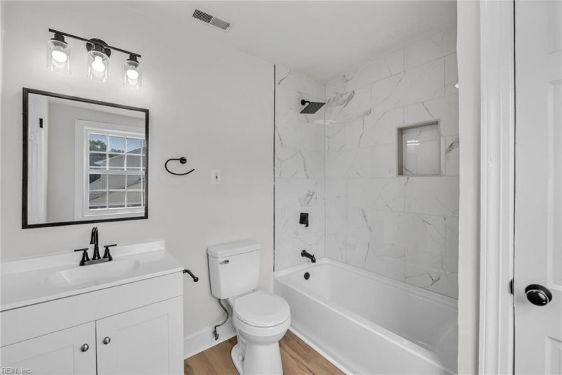 Photo 28 of 30 residential for sale in Poquoson virginia