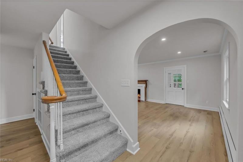 Photo 6 of 30 residential for sale in Poquoson virginia