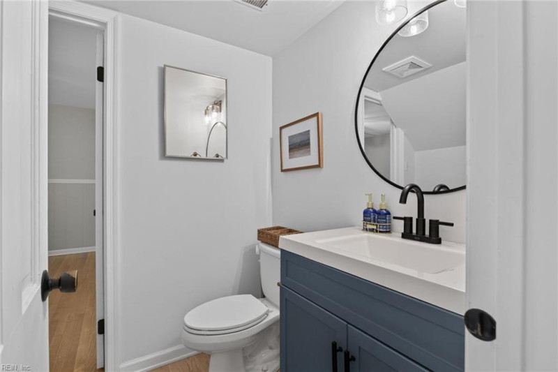 Photo 19 of 44 residential for sale in Hampton virginia