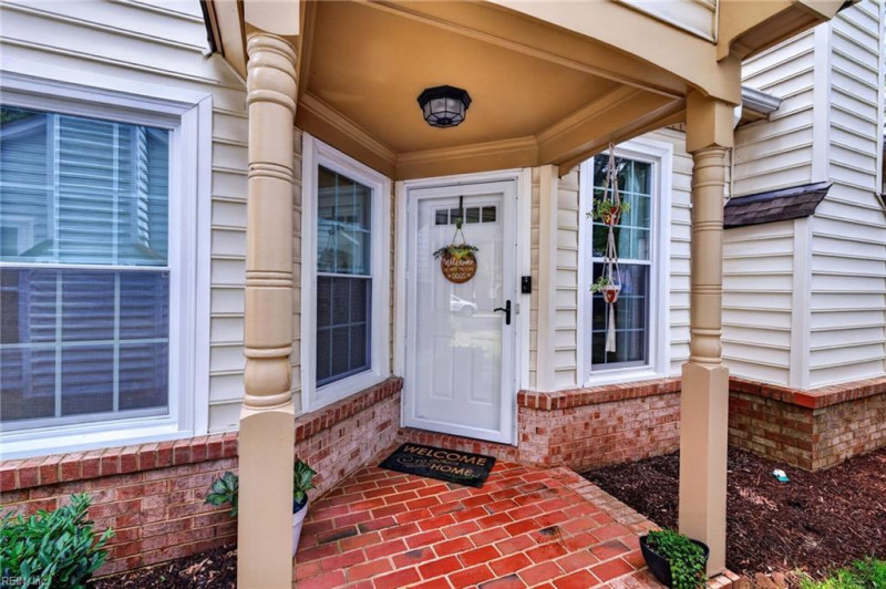 Photo 2 of 25 residential for sale in Chesapeake virginia Photo 2 of 25 residential for sale in Chesapeake virginia