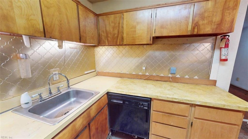 Photo 8 of 50 residential for sale in Norfolk virginia Photo 8 of 50 residential for sale in Norfolk virginia
