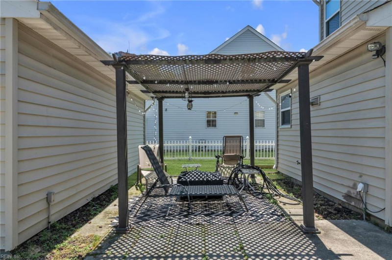 Photo 7 of 47 residential for sale in Suffolk virginia Photo 7 of 47 residential for sale in Suffolk virginia