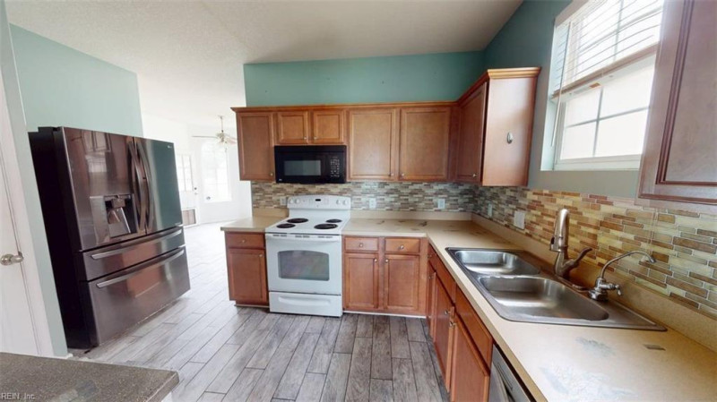 Photo 15 of 50 residential for sale in Suffolk virginia Photo 15 of 50 residential for sale in Suffolk virginia