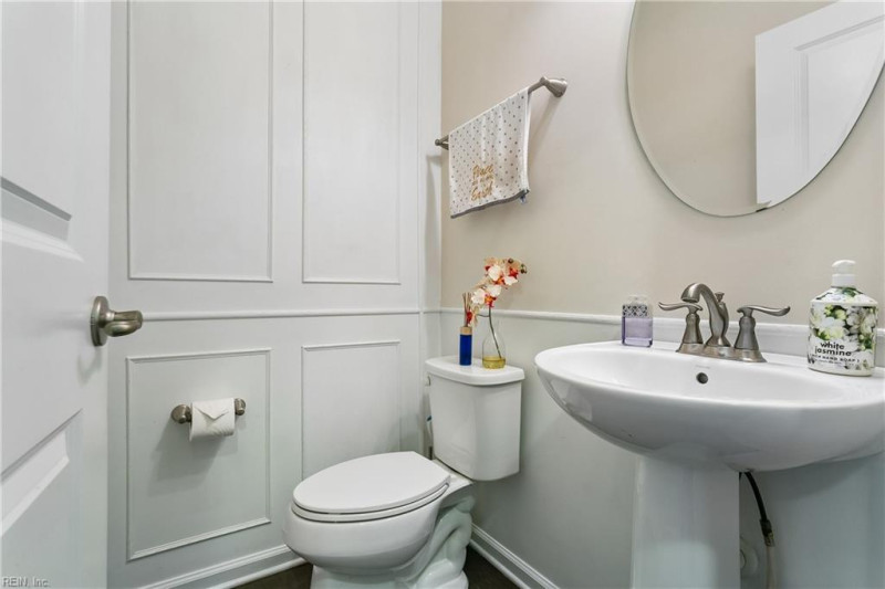Photo 10 of 50 residential for sale in Newport News virginia Photo 10 of 50 residential for sale in Newport News virginia