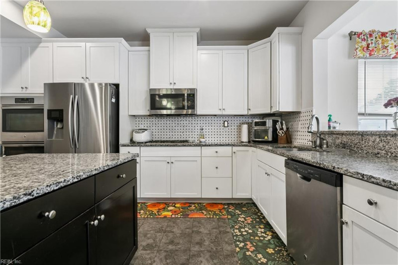 Photo 13 of 50 residential for sale in Newport News virginia Photo 13 of 50 residential for sale in Newport News virginia