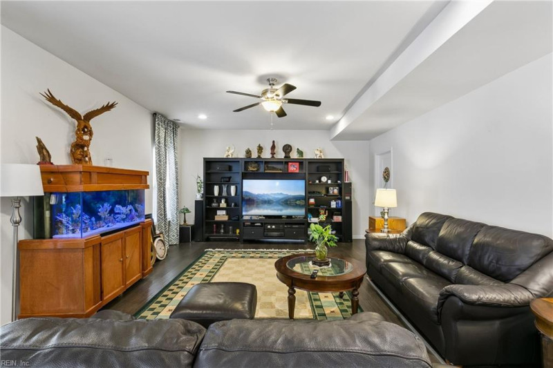 Photo 17 of 50 residential for sale in Newport News virginia Photo 17 of 50 residential for sale in Newport News virginia