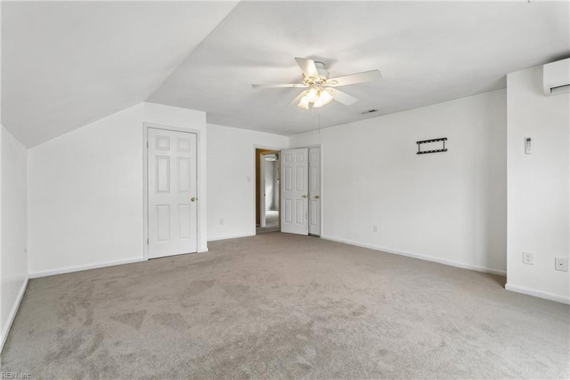 Photo 21 of 40 residential for sale in Virginia Beach virginia