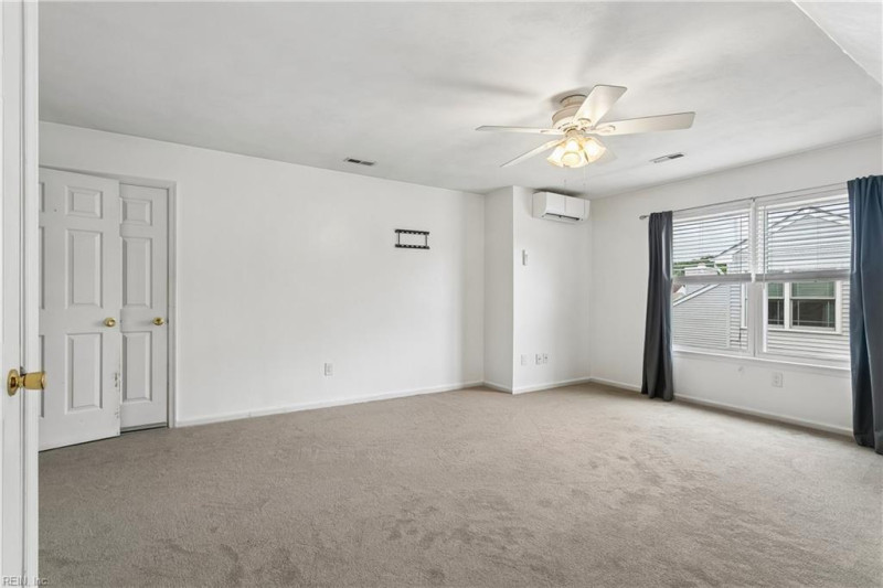 Photo 22 of 40 residential for sale in Virginia Beach virginia