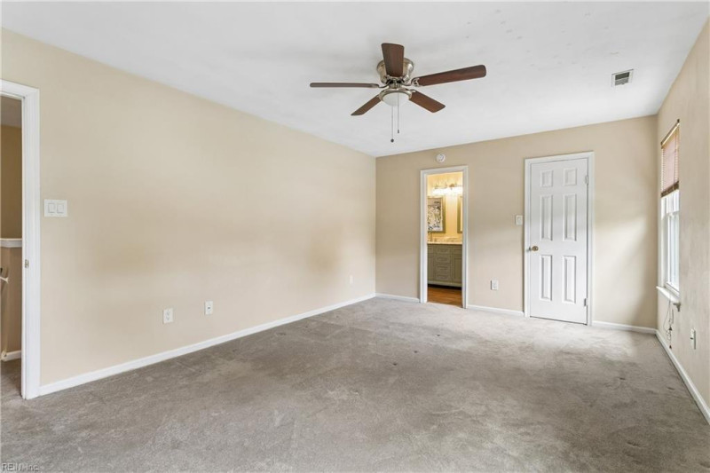 Photo 24 of 40 residential for sale in Virginia Beach virginia