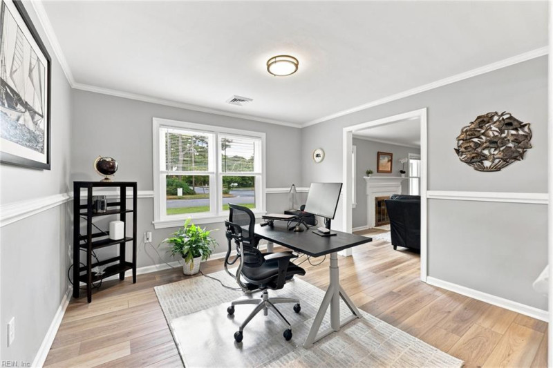 Photo 17 of 42 residential for sale in Virginia Beach virginia