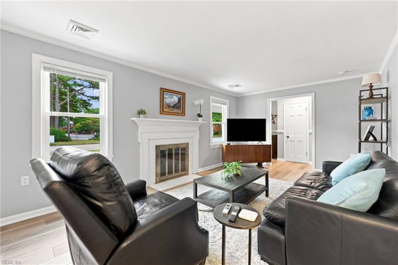 Photo 19 of 42 residential for sale in Virginia Beach virginia