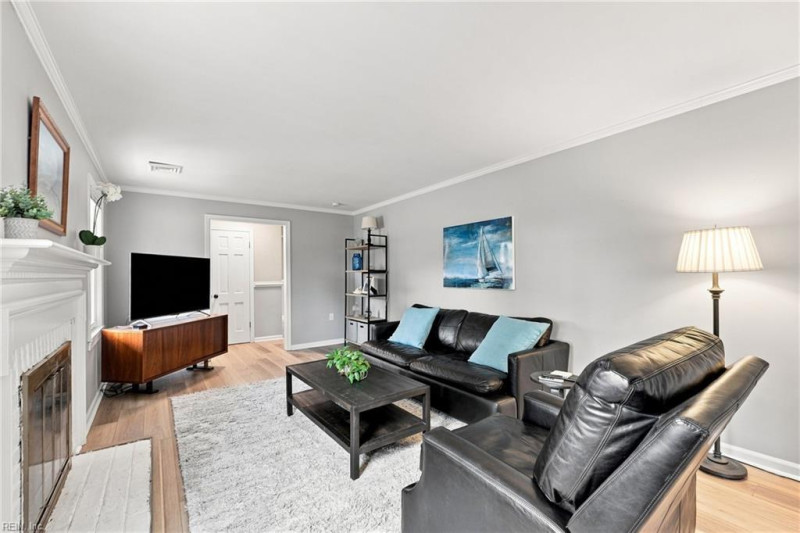 Photo 20 of 42 residential for sale in Virginia Beach virginia