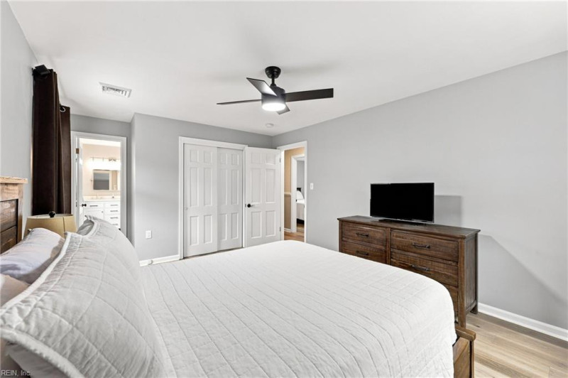 Photo 26 of 42 residential for sale in Virginia Beach virginia