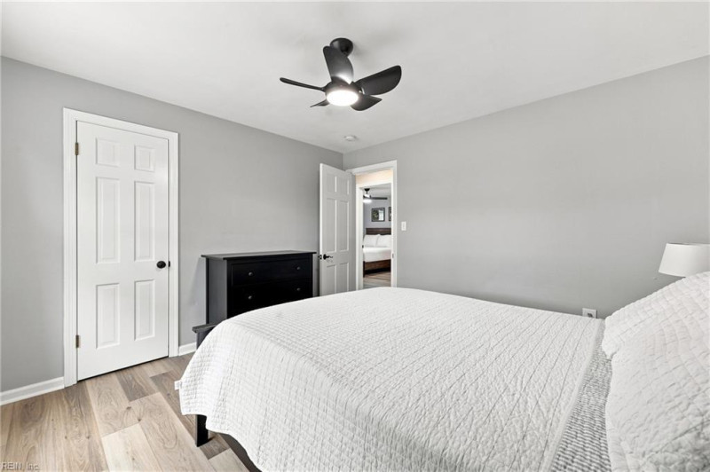 Photo 28 of 42 residential for sale in Virginia Beach virginia