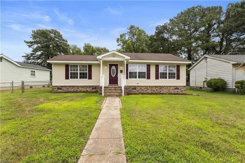 Photo 2 of 20 residential for sale in Portsmouth virginia