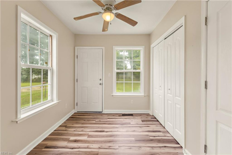 Photo 4 of 20 residential for sale in Portsmouth virginia