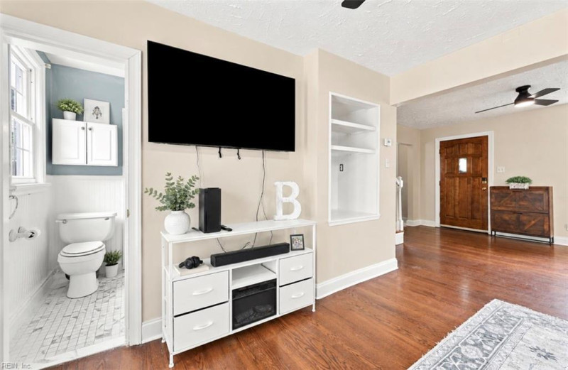 Photo 4 of 26 residential for sale in Portsmouth virginia Photo 4 of 26 residential for sale in Portsmouth virginia
