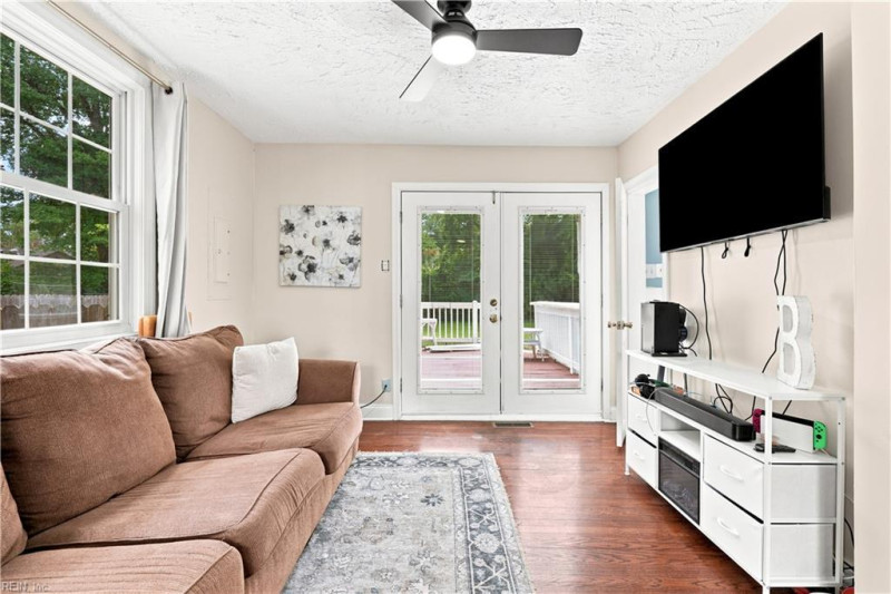Photo 8 of 26 residential for sale in Portsmouth virginia Photo 8 of 26 residential for sale in Portsmouth virginia