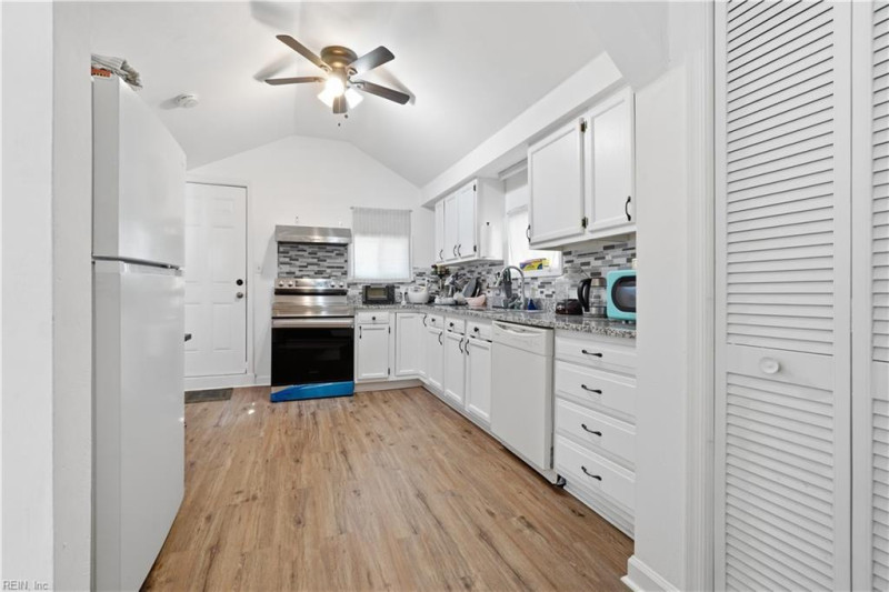 Photo 19 of 35 residential for sale in Norfolk virginia Photo 19 of 35 residential for sale in Norfolk virginia