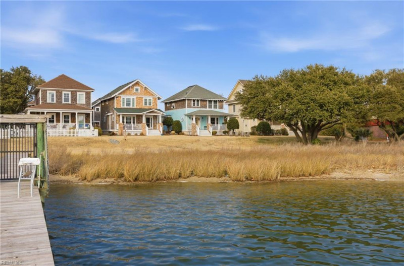 Photo 3 of 28 residential for sale in Norfolk virginia Photo 3 of 28 residential for sale in Norfolk virginia