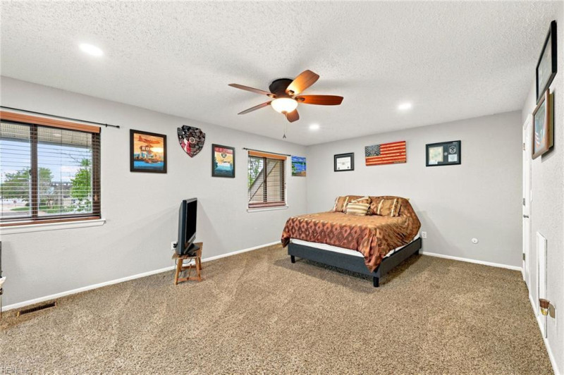Photo 22 of 34 residential for sale in Virginia Beach virginia