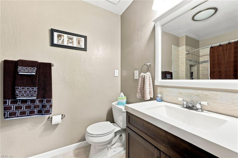 Photo 25 of 34 residential for sale in Virginia Beach virginia