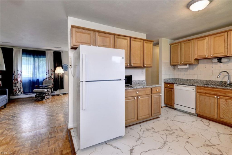 Photo 13 of 50 residential for sale in Newport News virginia