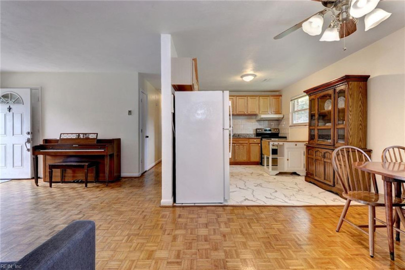 Photo 9 of 50 residential for sale in Newport News virginia