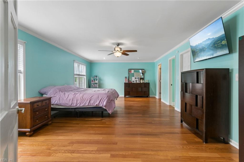 Photo 28 of 48 residential for sale in Hampton virginia