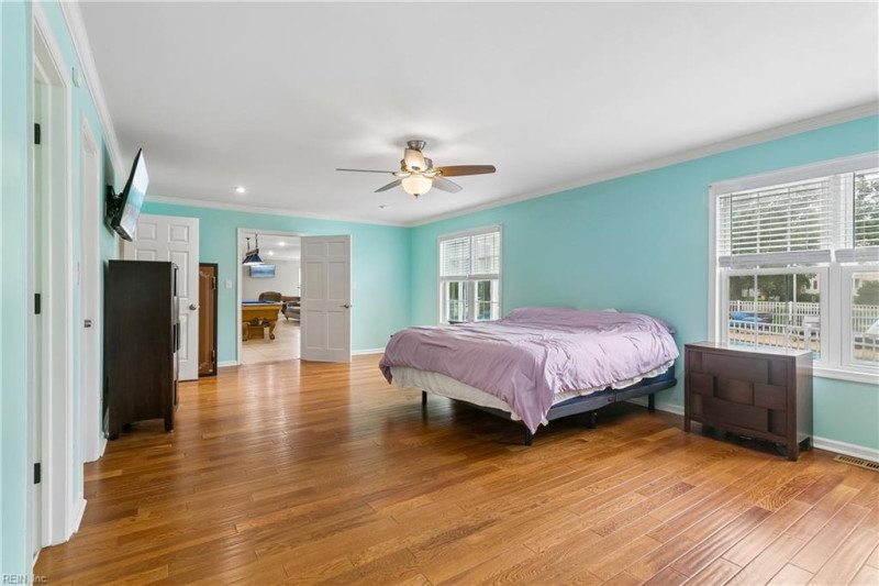 Photo 29 of 48 residential for sale in Hampton virginia