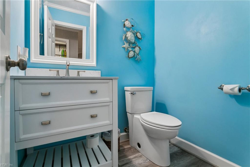 Photo 34 of 48 residential for sale in Hampton virginia