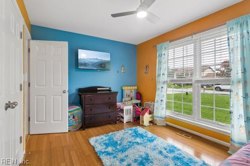 Photo 35 of 48 residential for sale in Hampton virginia