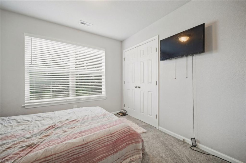 Photo 25 of 48 residential for sale in Newport News virginia