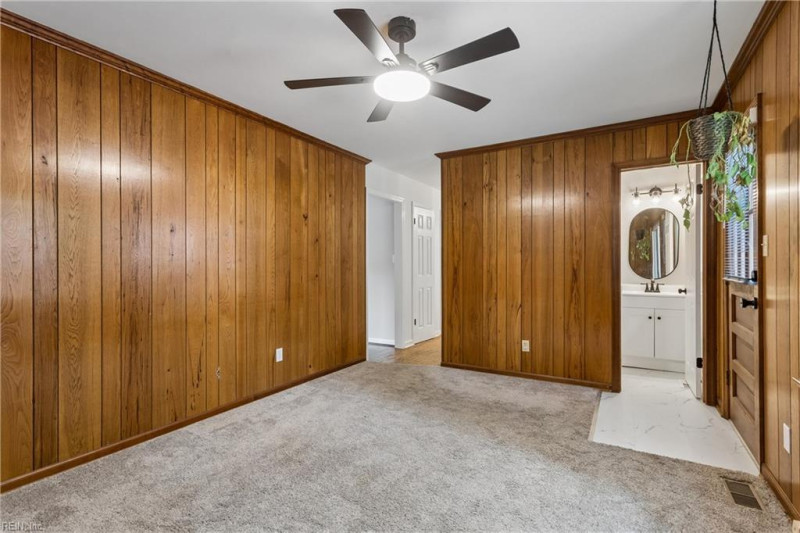 Photo 15 of 38 residential for sale in Newport News virginia