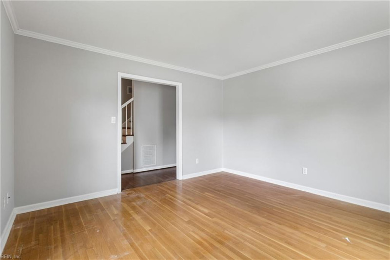 Photo 19 of 38 residential for sale in Newport News virginia