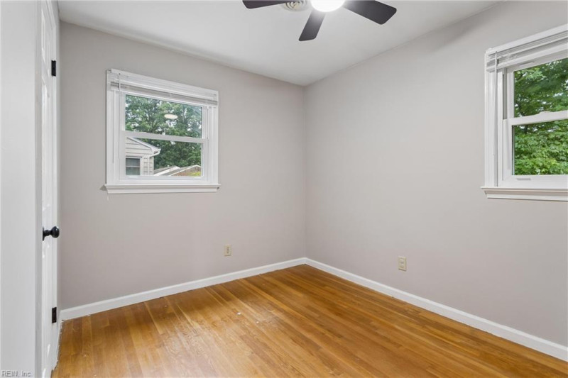 Photo 22 of 38 residential for sale in Newport News virginia