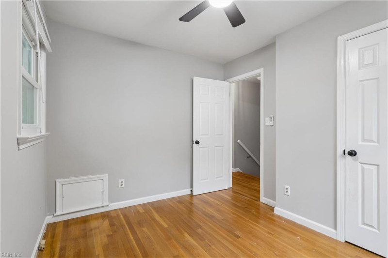 Photo 23 of 38 residential for sale in Newport News virginia