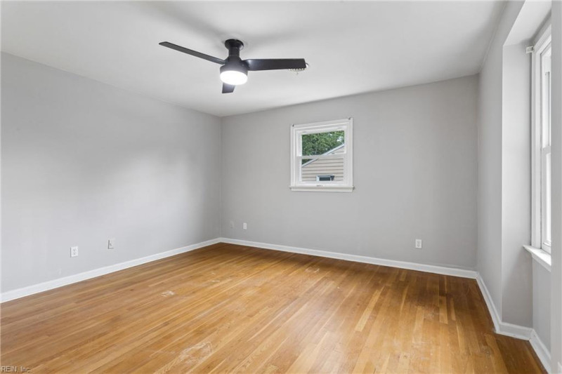 Photo 28 of 38 residential for sale in Newport News virginia
