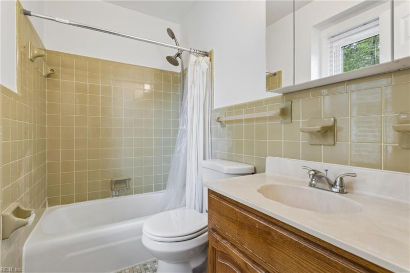 Photo 30 of 38 residential for sale in Newport News virginia