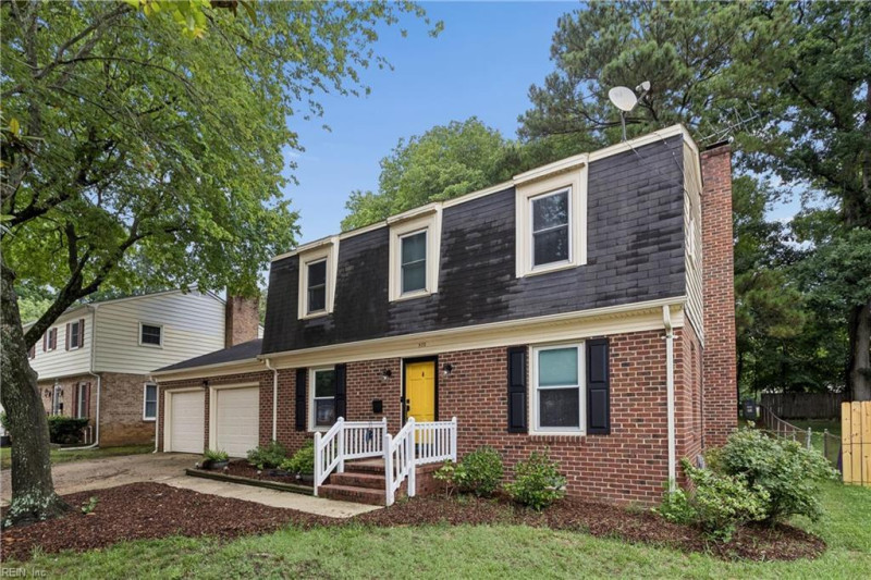 Photo 4 of 38 residential for sale in Newport News virginia
