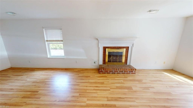 Photo 7 of 50 residential for sale in Williamsburg virginia Photo 7 of 50 residential for sale in Williamsburg virginia