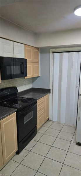 Photo 4 of 8 residential for sale in Suffolk virginia Photo 4 of 8 residential for sale in Suffolk virginia